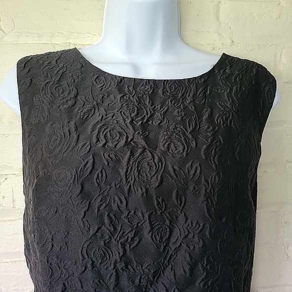 Draper James Dresses & Skirts - Draper James RSVP Black Rose Patterned Textured Sleeveless Dress, Womens XL